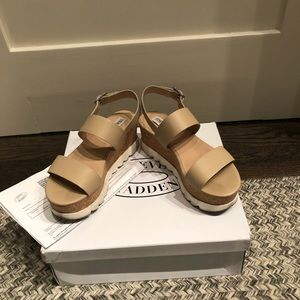 Steve Madden Krista Platform Size 6.5